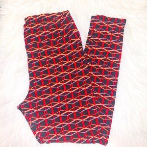 LulaRoe Tall & Curvy (TC) Leggings Black and Red